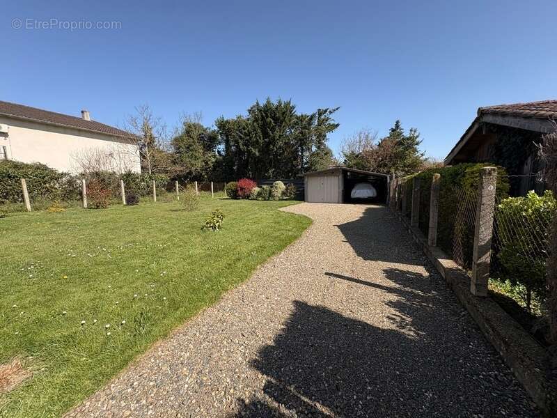 Maison à AIRE-SUR-L'ADOUR