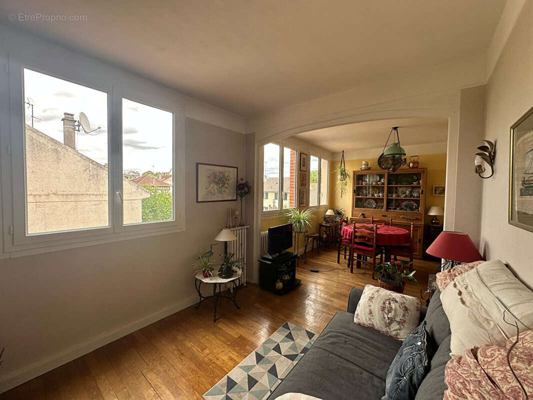 Appartement à NOISY-LE-SEC