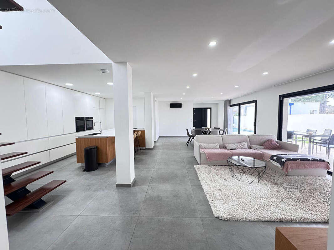 Maison à BEAUVOISIN