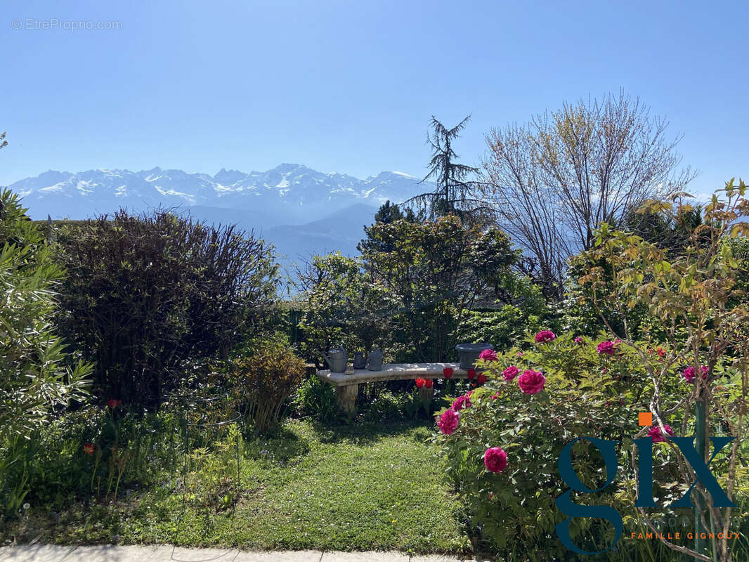 Maison à SAINT-ISMIER