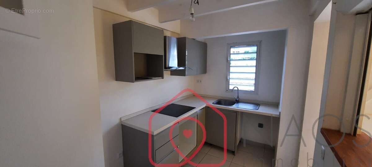 Maison à LES TROIS-ILETS