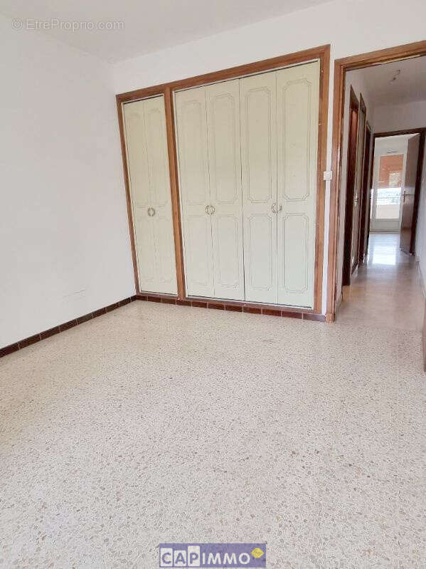 Appartement à HYERES