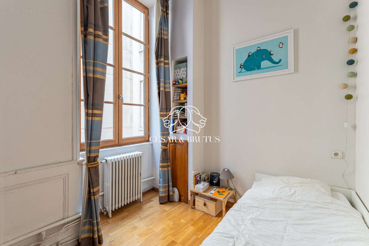 Appartement à LYON-1E