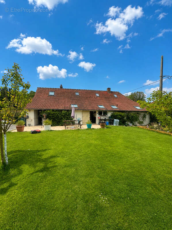 Maison semi plain-pied rénovée   Willeman   116 m2 - photo 2