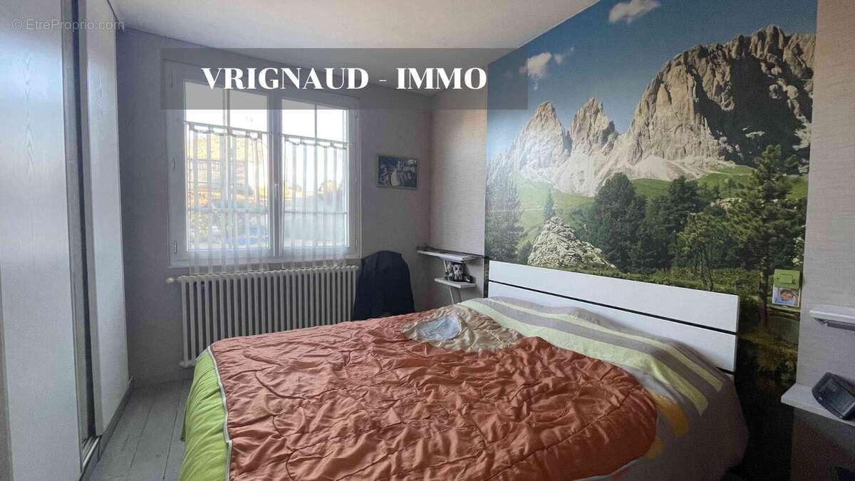 Maison à SAINT-PAUL-EN-PAREDS