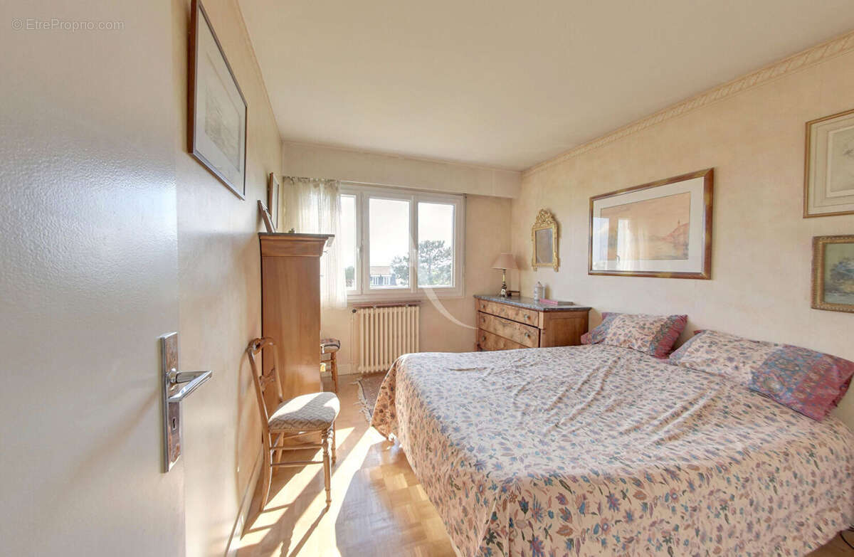 Appartement à NOGENT-SUR-MARNE