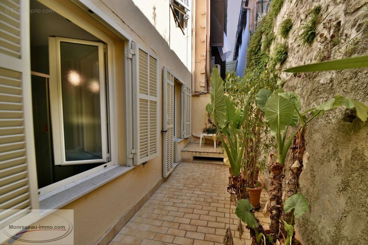 Appartement à CAP-D'AIL