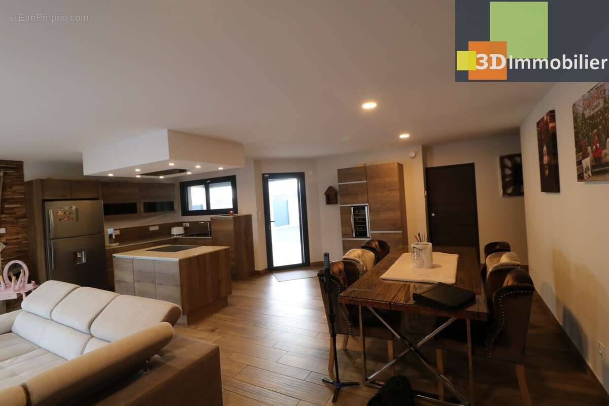 Maison 131 m² à Mouchard  - photo 9