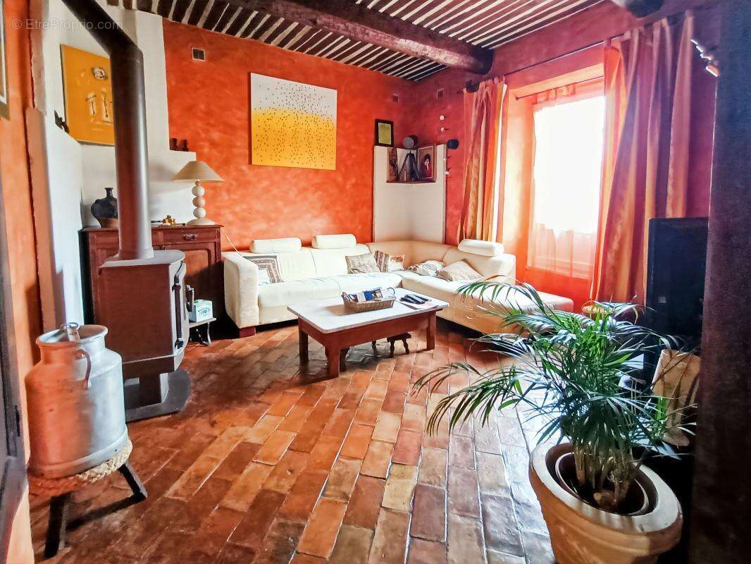 Maison à LA BRILLANNE