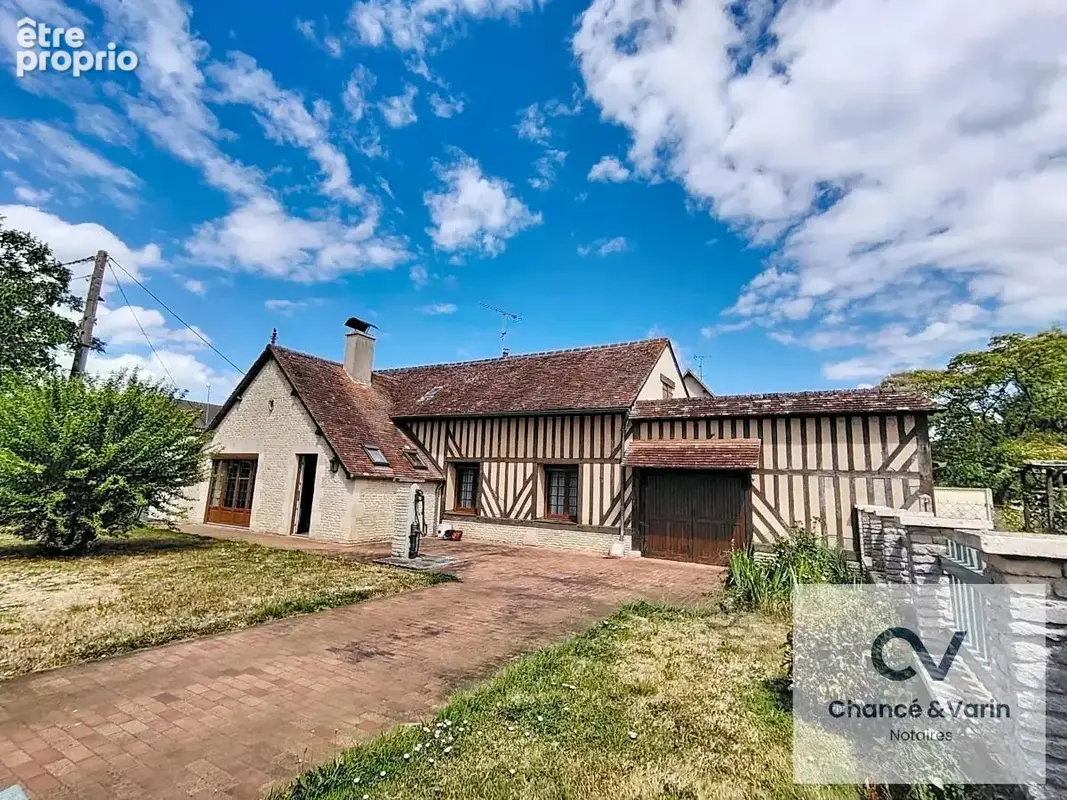 Maison à MEZIDON-CANON