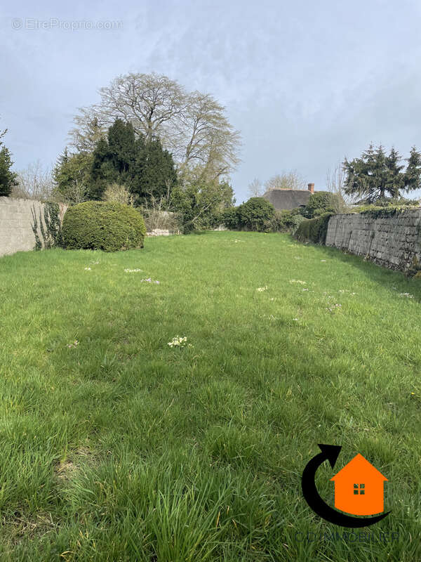 Maison à CHAMPROND-EN-GATINE