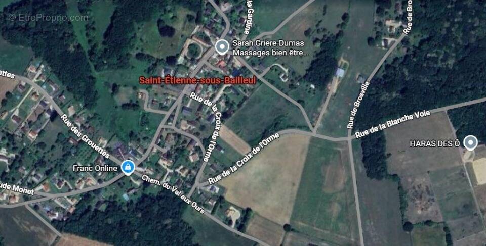 Terrain à SAINT-ETIENNE-SOUS-BAILLEUL