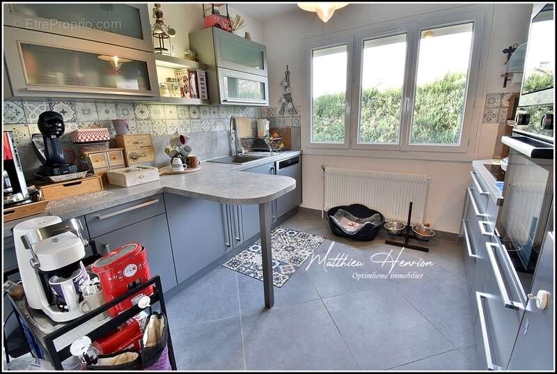 Maison à GROSSOEUVRE