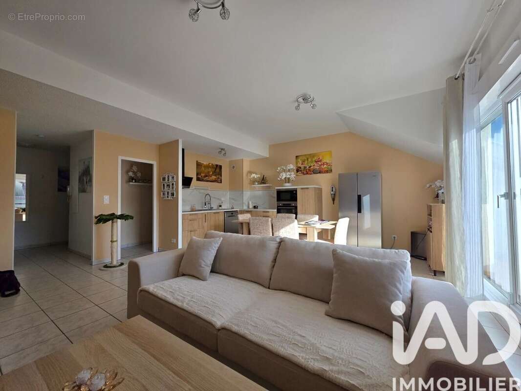 Photo 2 - Appartement à THEDING