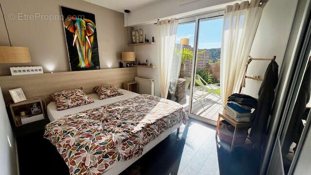 Appartement à EZE