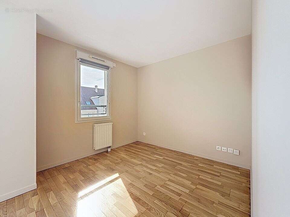 Appartement à MONTIGNY-LE-BRETONNEUX