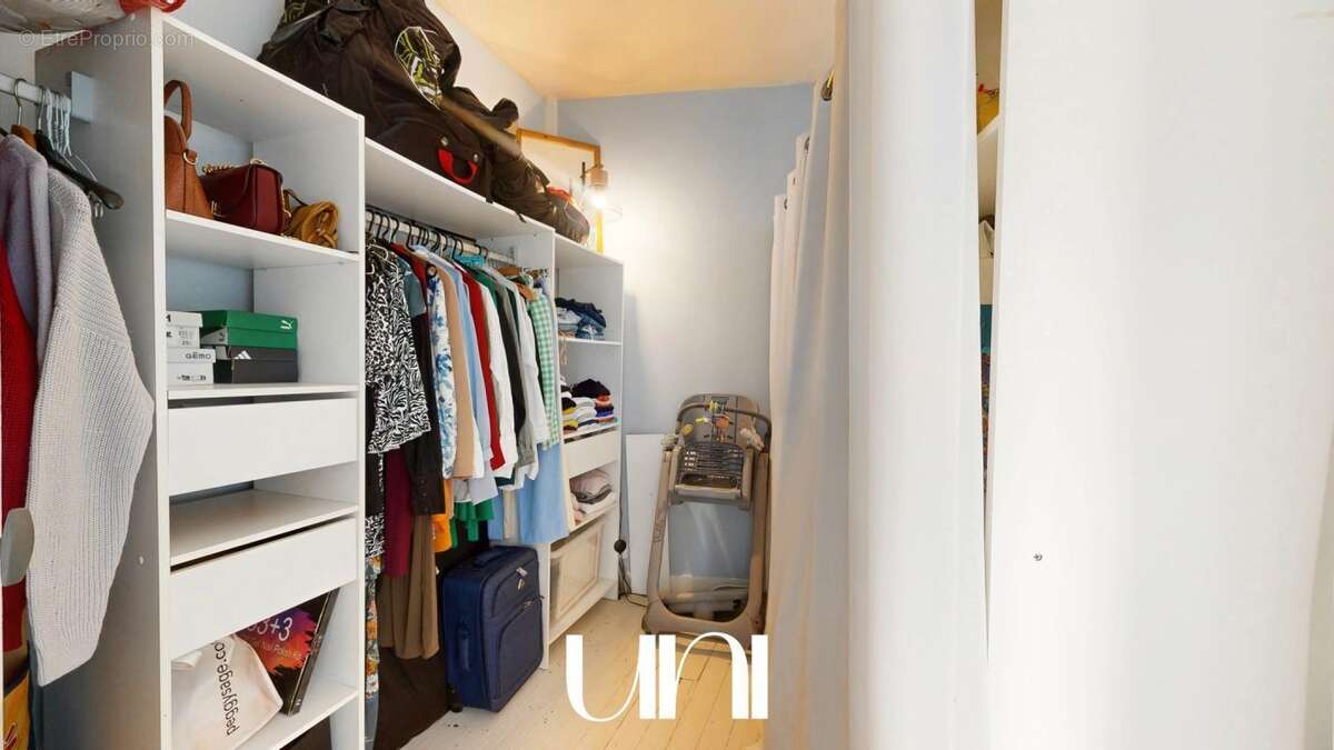 Maison à MAY-SUR-ORNE