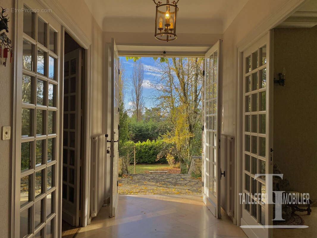 Maison à TRELISSAC
