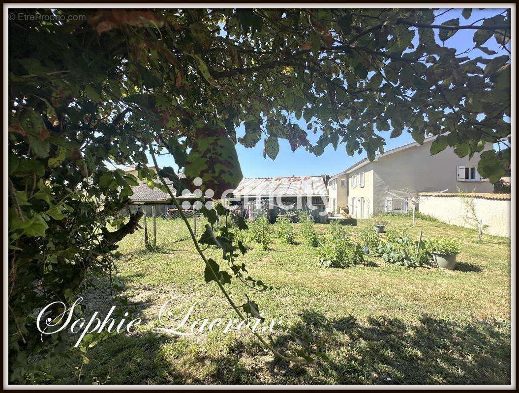 Maison à LENS-LESTANG