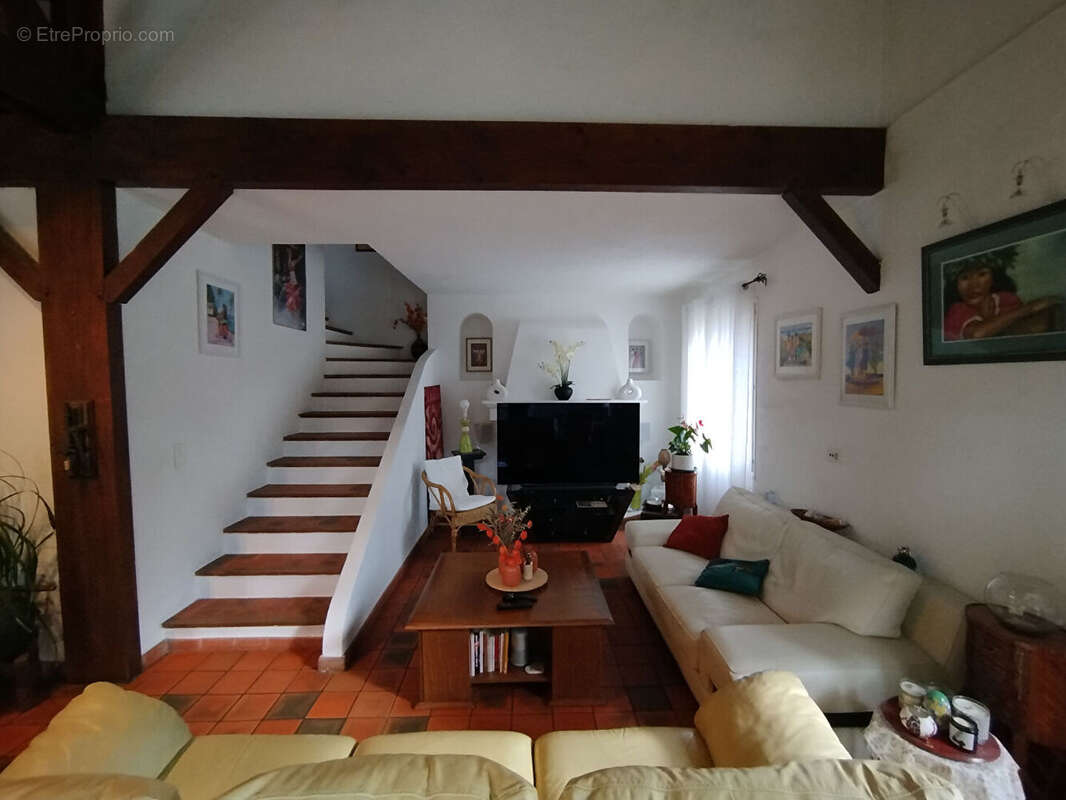 Maison à MALLEMOISSON