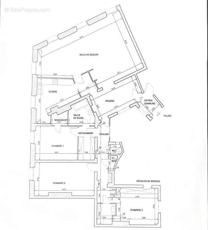 Appartement à PARIS-17E