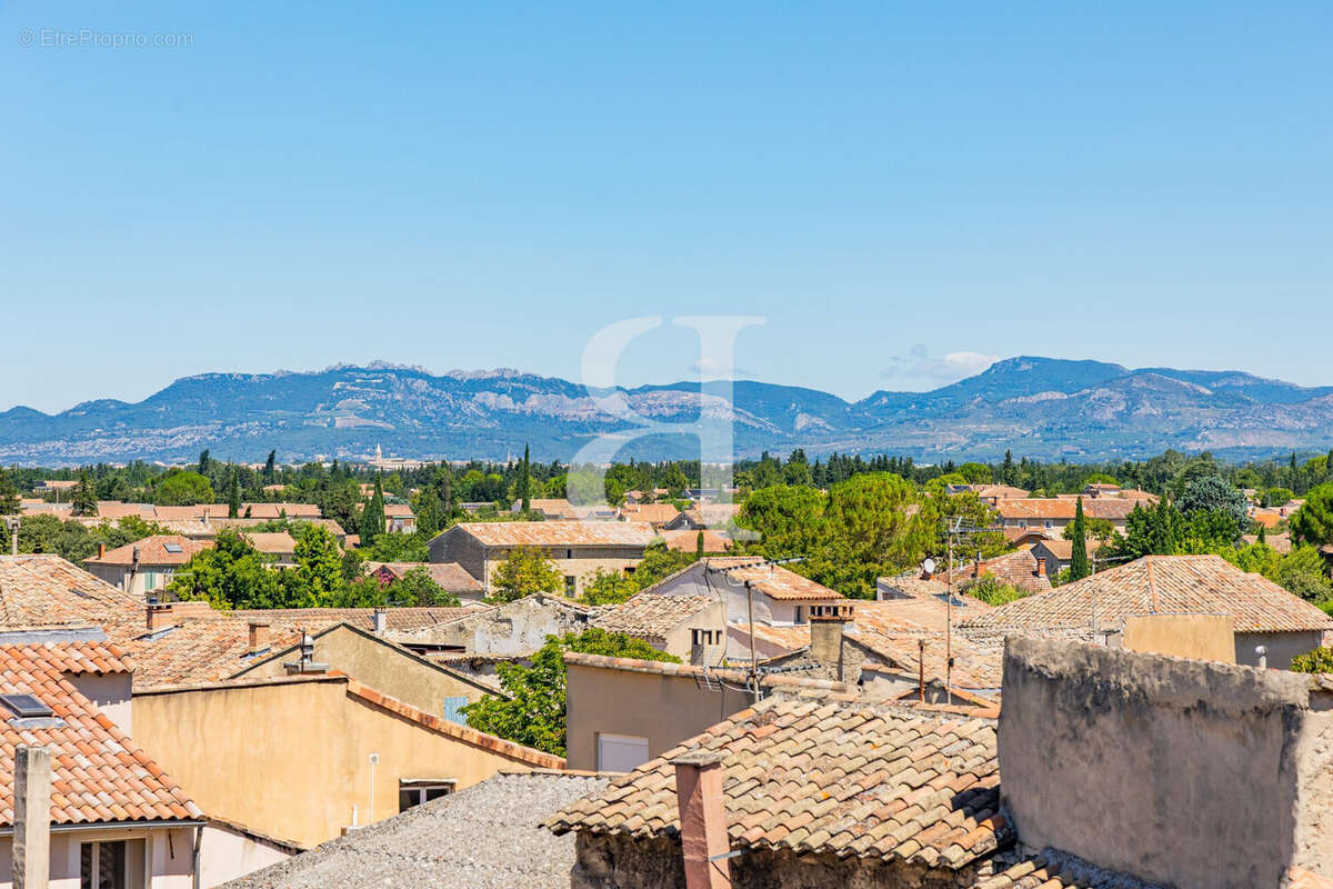 Maison 246 m² à Pernes-Les-Fontaines  - photo 8