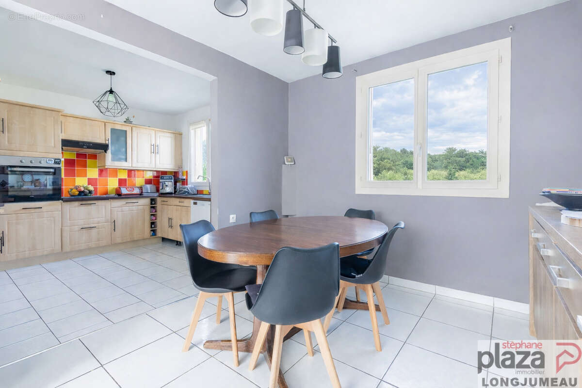 Maison à EPINAY-SUR-ORGE