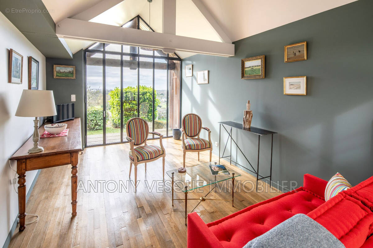 Maison à AGON-COUTAINVILLE