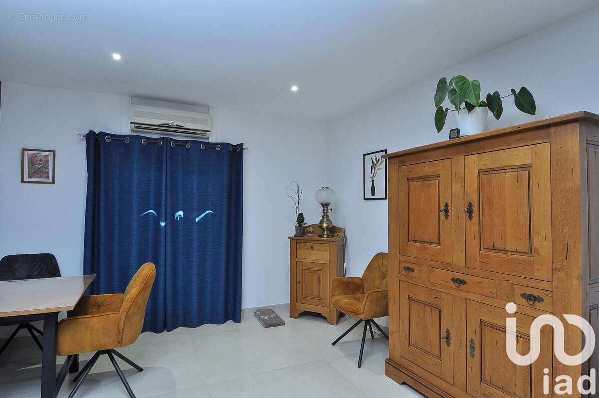 Photo 3 - Maison à CLARENSAC