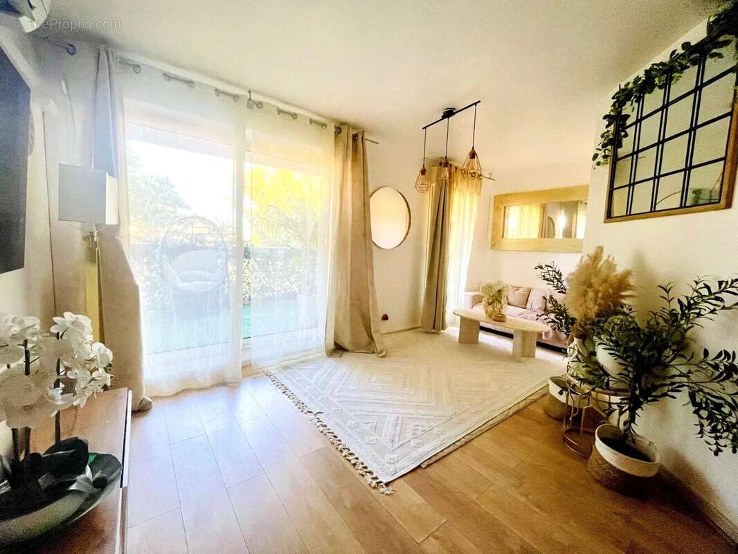 T2 de 42 m² avec grande terrasse de 20 m² - photo 2