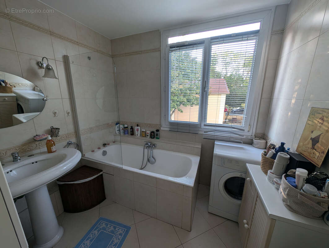 Appartement à ABLON-SUR-SEINE