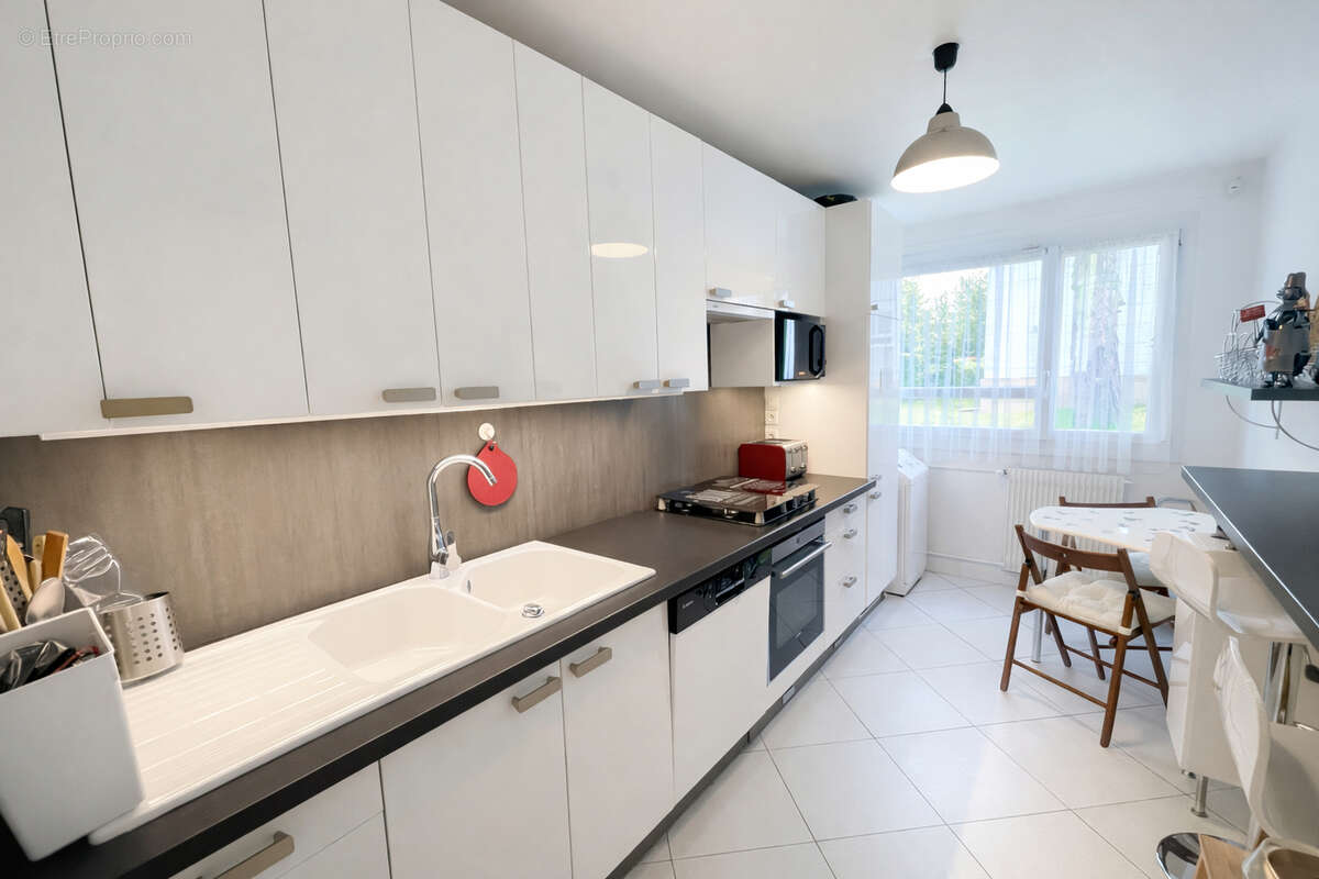 Appartement à NEUILLY-PLAISANCE