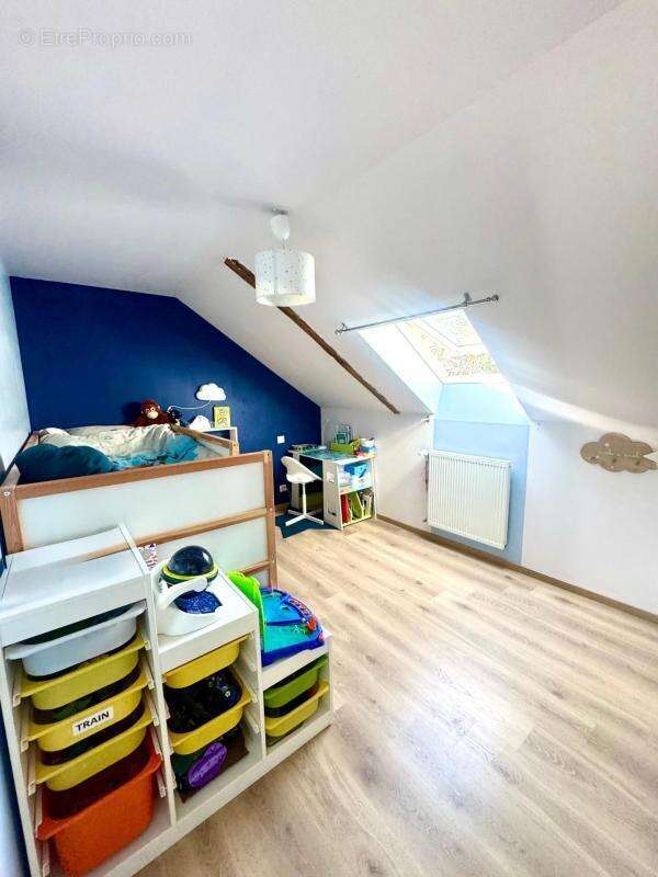 Maison à MINIAC-MORVAN