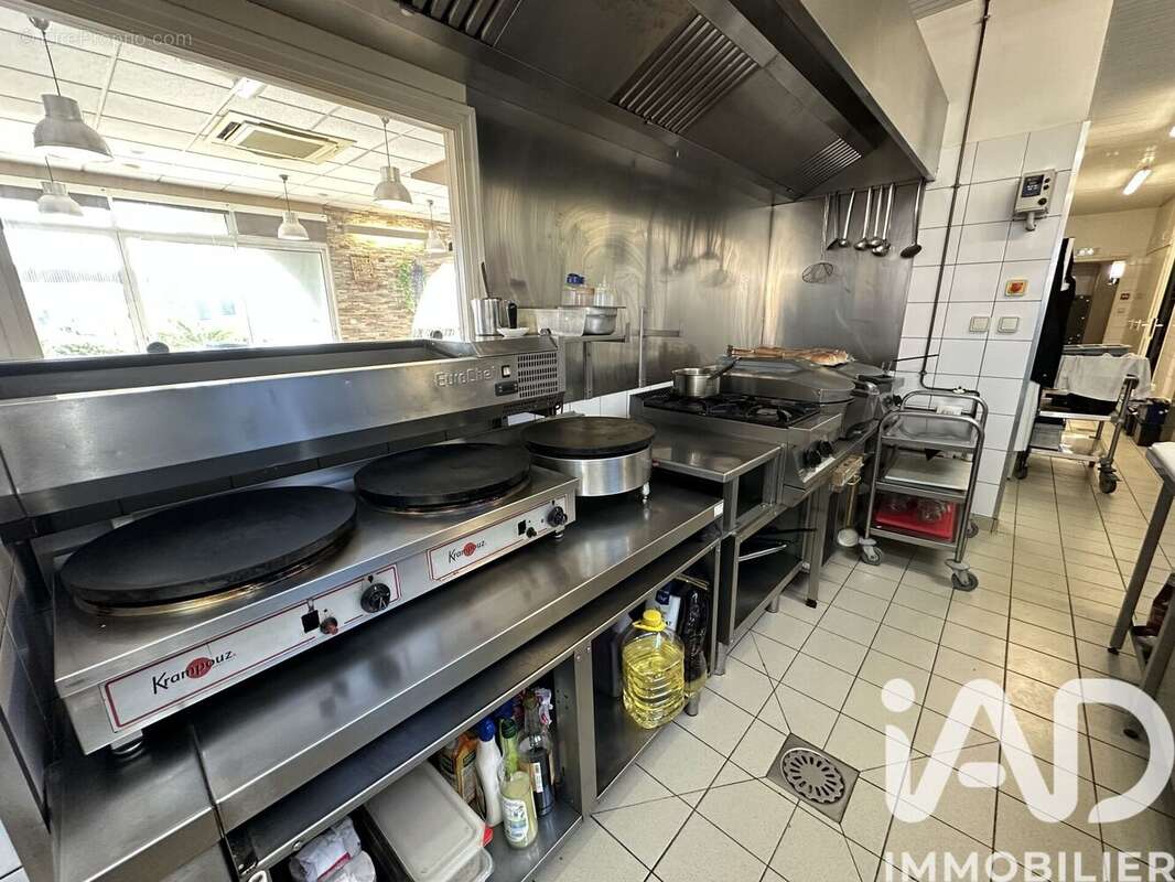 Commerce 300 m² à Moutiers-Les-Mauxfaits  - photo 3
