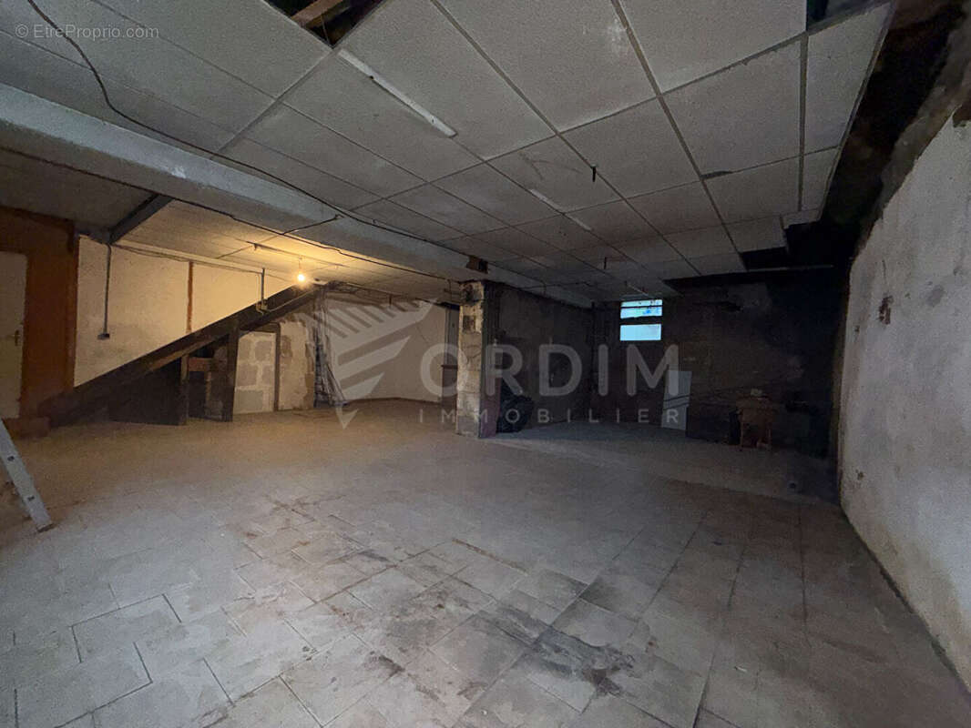 Appartement à DONZY