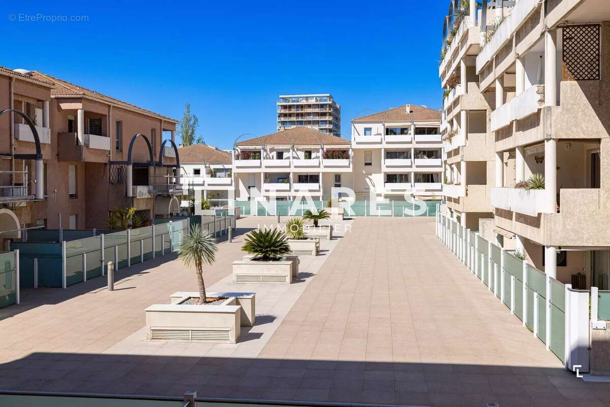 Appartement à MARSEILLE-9E