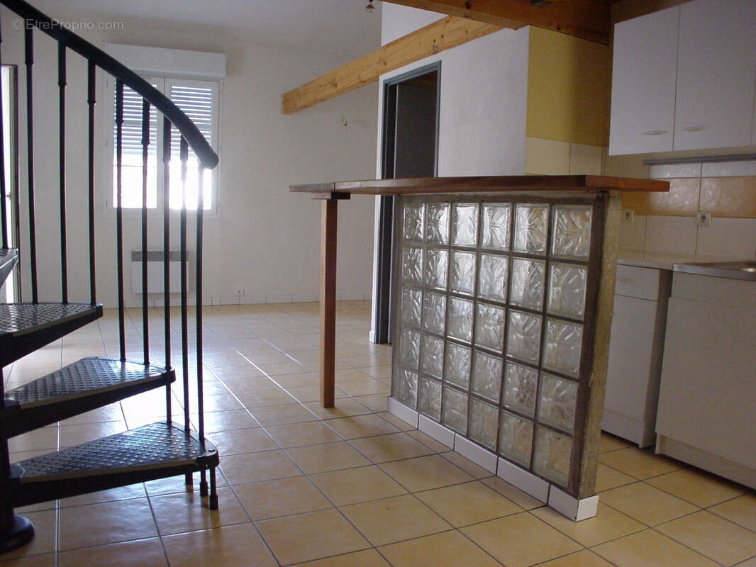 Appartement à LUNEL