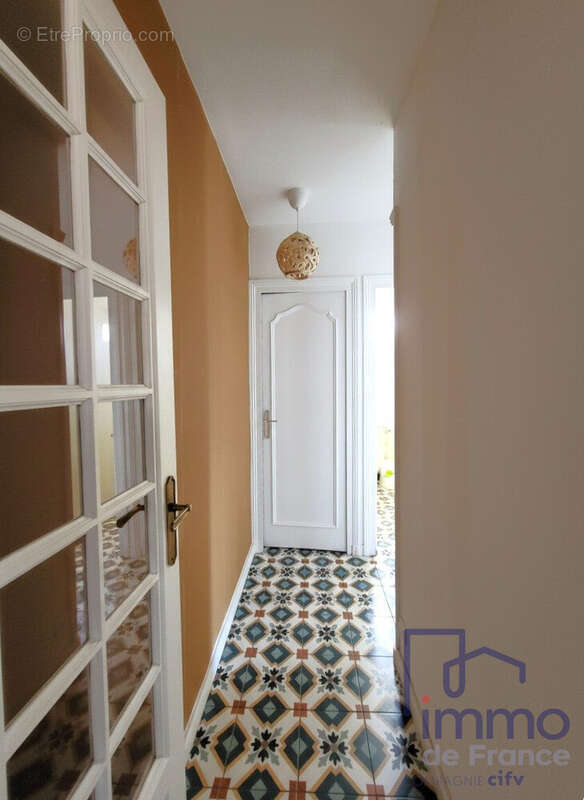 porte buanderie - Appartement à SAINT-ETIENNE