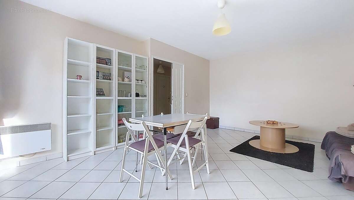 Appartement à LYON-8E