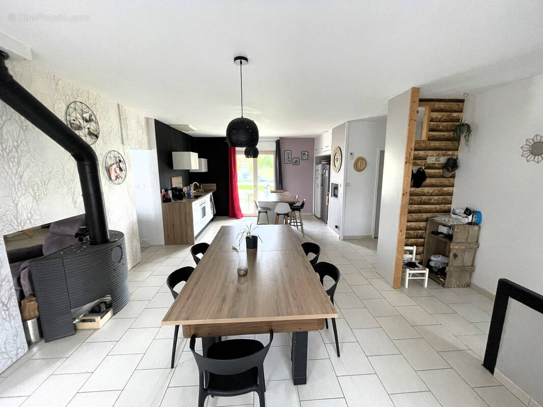 Maison à SAINT-PHILBERT-DE-BOUAINE