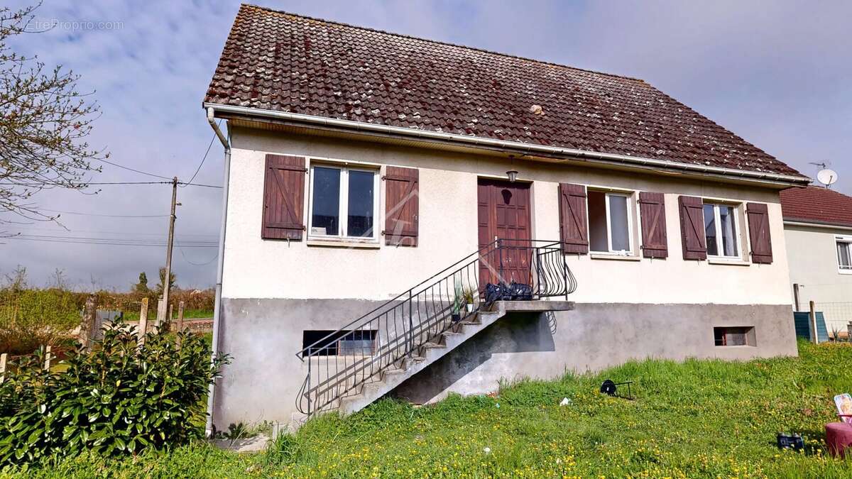 Maison à GILLY-SUR-LOIRE
