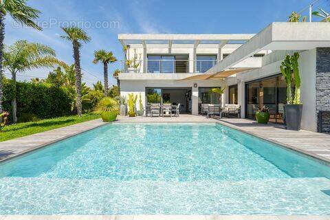 Maison à SANARY-SUR-MER