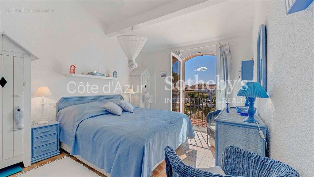 Maison avec amarrage privé à Port Grimaud – 3 chambres, piscine, Golfe de Saint-Tropez - photo 16