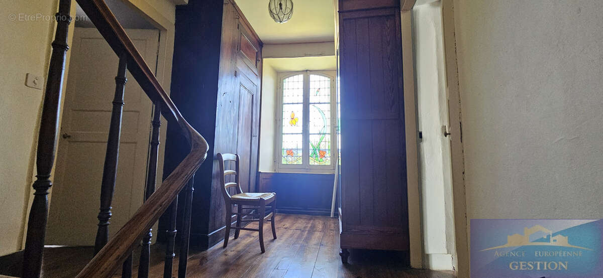 Maison à ESPOEY