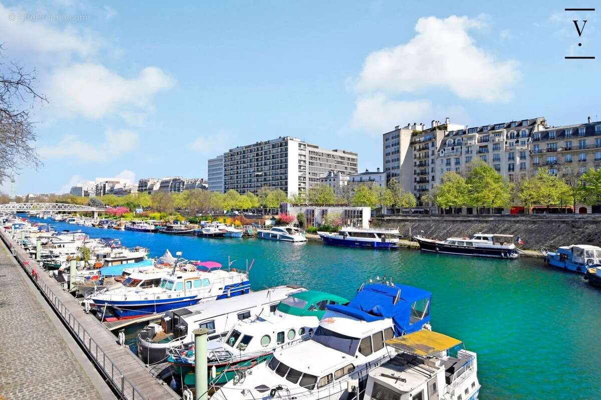 Appartement à PARIS-4E