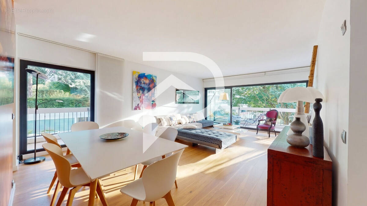 Appartement à LE CHESNAY