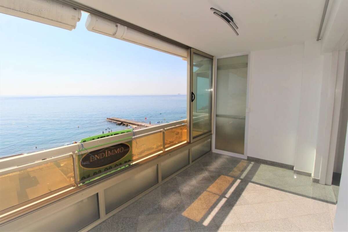 Appartement à VILLENEUVE-LOUBET