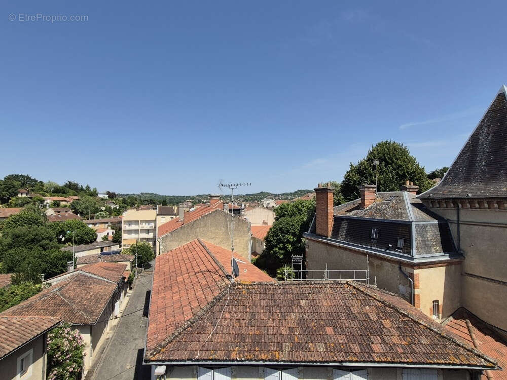 Au centre-ville d'Auch, Appartement 3 pièces, lumineux avec balcon - photo 13