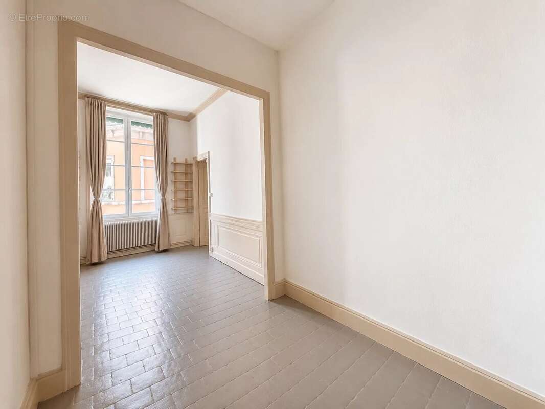 Appartement à LYON-1E