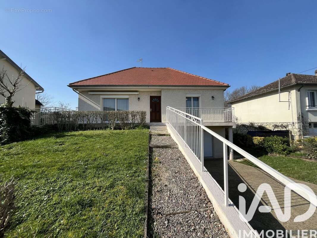 Photo 3 - Maison à DAMPNIAT